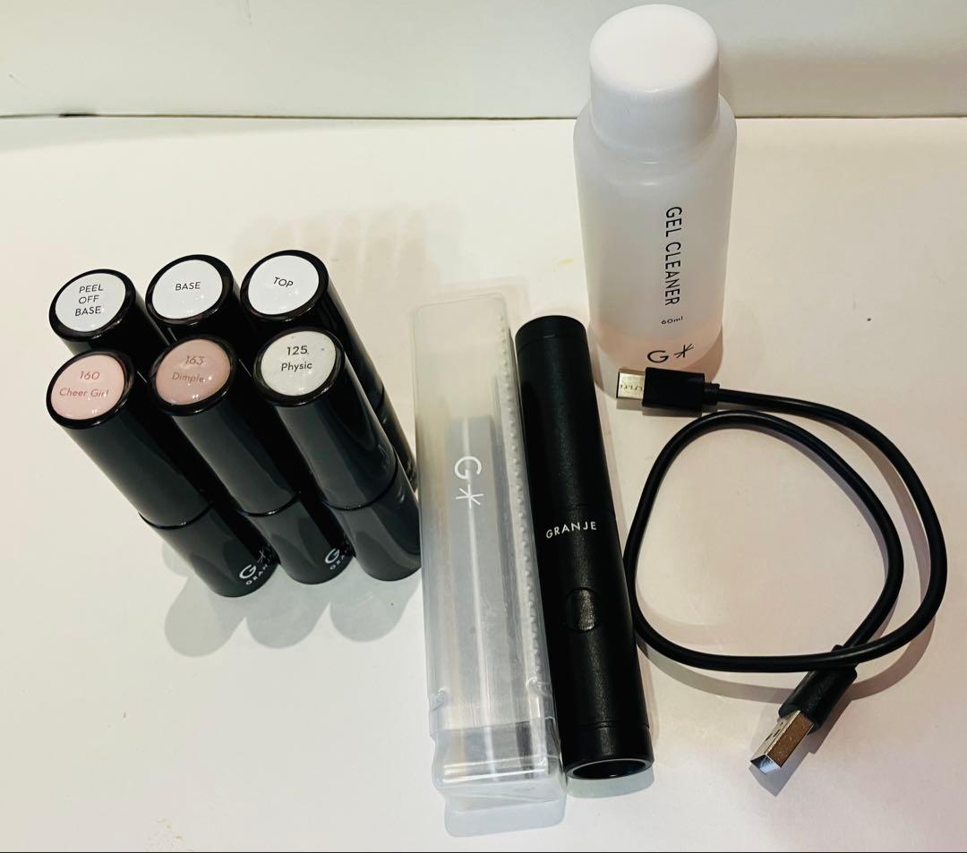 グランジェ（G*） ジェルネイル ライト・ベース・トップ・カラージェル等 箱付き