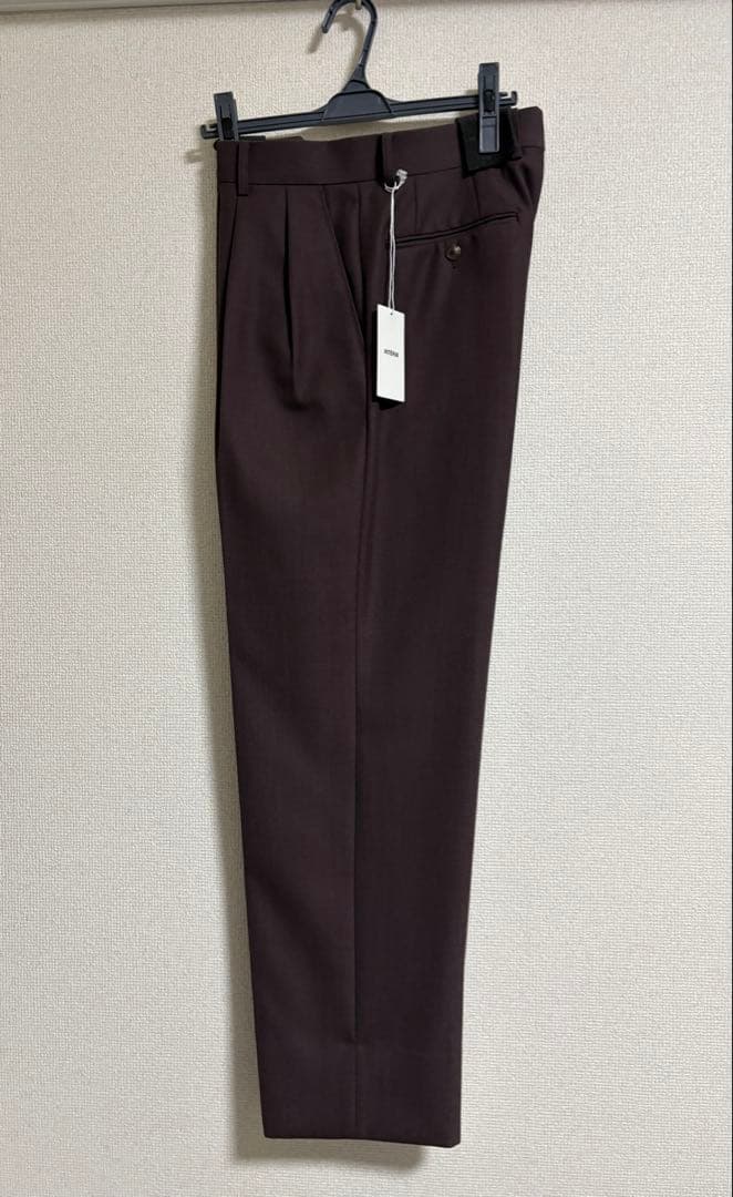 interim Limited Fade Brown 2-Tuck スラックス