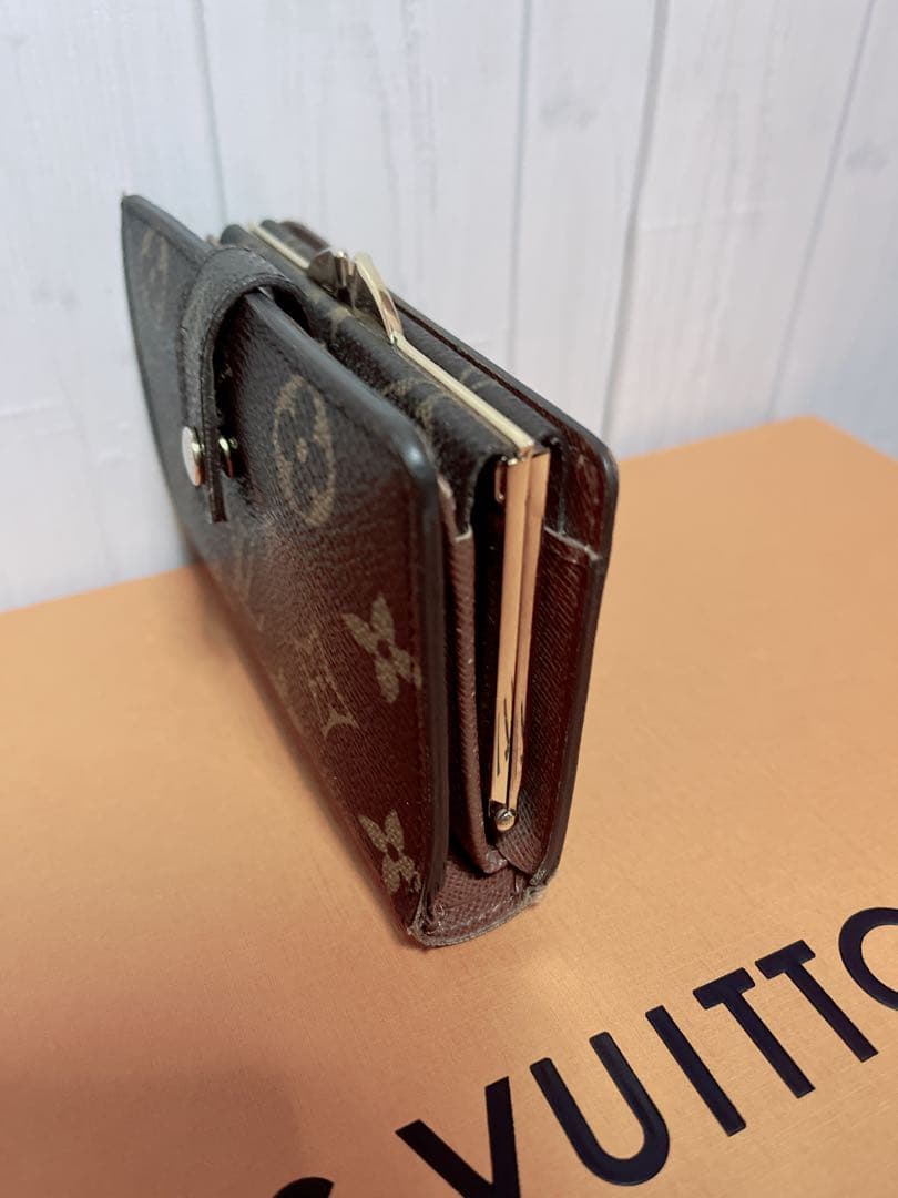 【人気モデル】Louis Vuitton ルイヴィトン 二つ折り財布 モノグラム