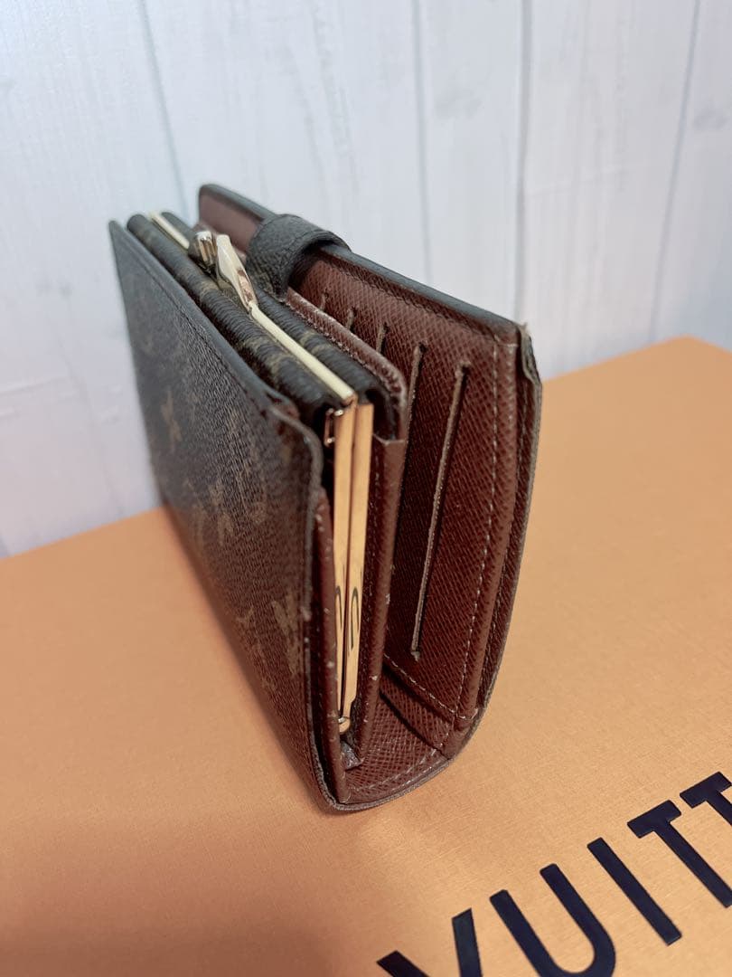 【人気モデル】Louis Vuitton ルイヴィトン 二つ折り財布 モノグラム