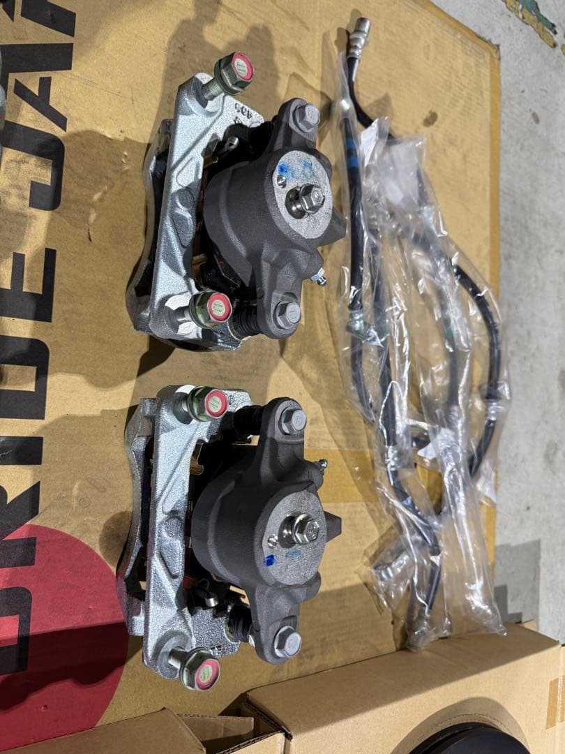 ブレーキローター 4枚 キャリパー 4個 セット