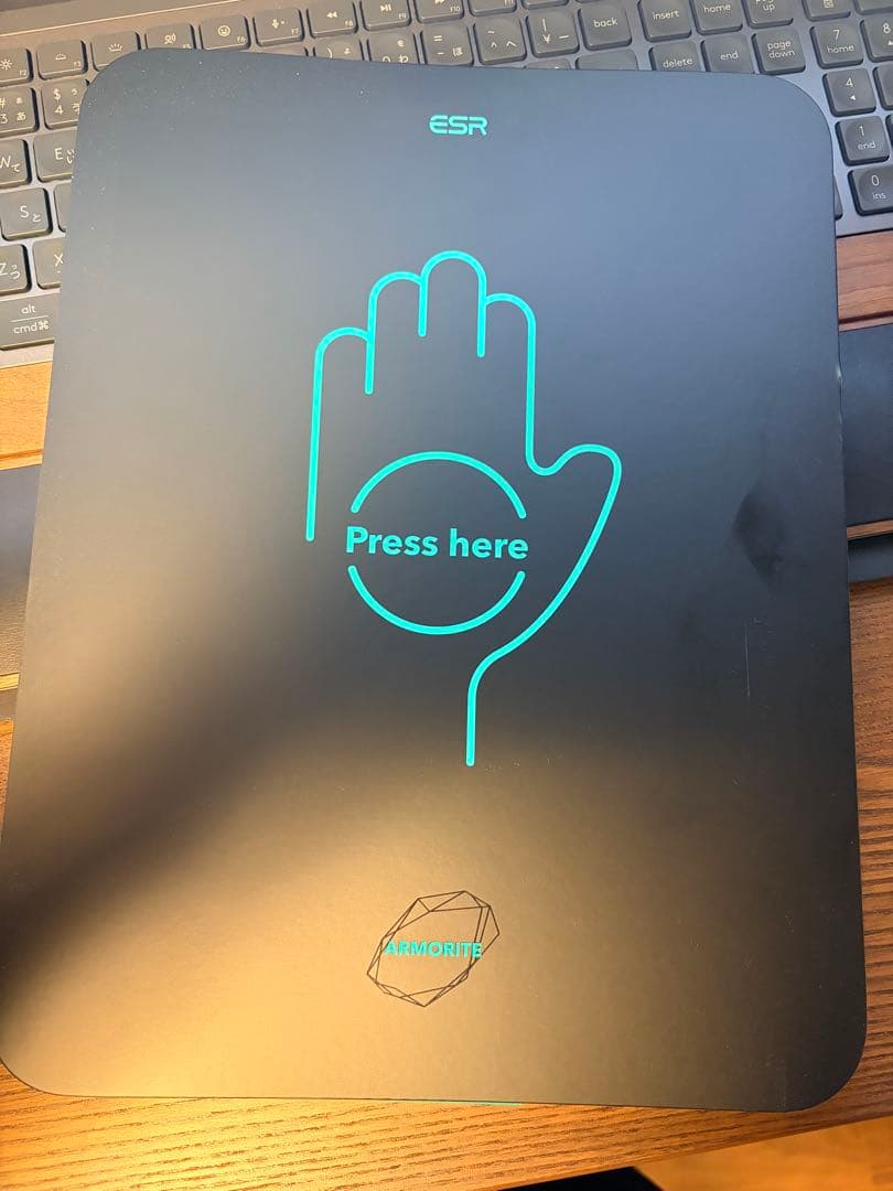 【美品】ipad pro M4 / MOFTケース、ガラスフィルム付