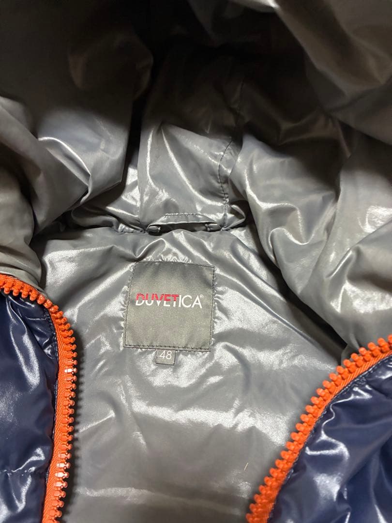 DUVETICA デュベティカフード付きダウンベスト 48 紺　クリーニング済