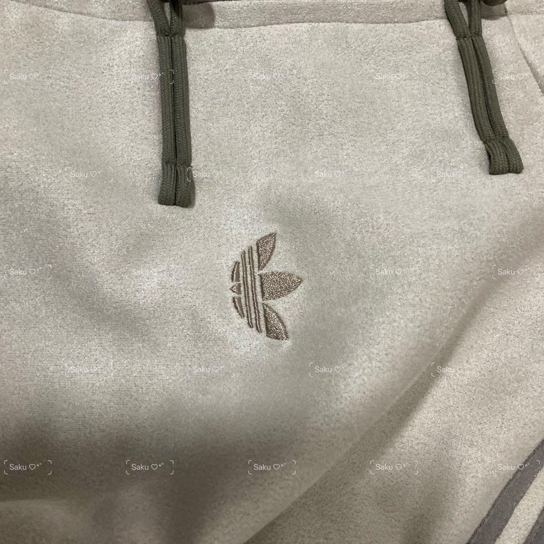 アディダス 中国限定 蛇年トラックジャケットホワイトXLサイズ”