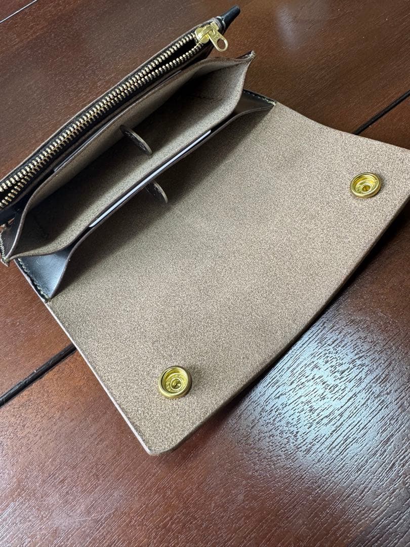 トラッカーウォレットロング【クロムエクセル】3層 シニュー糸ナチュラル使用