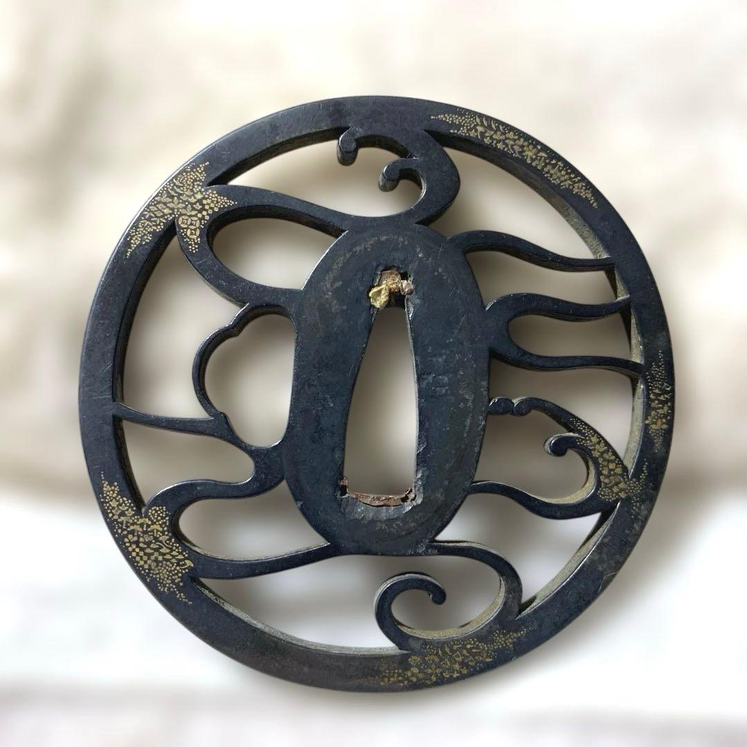 B-20 鍔　武具　刀装具　銅製　鍔袋•木箱付き　アンティーク　美術品　工芸品