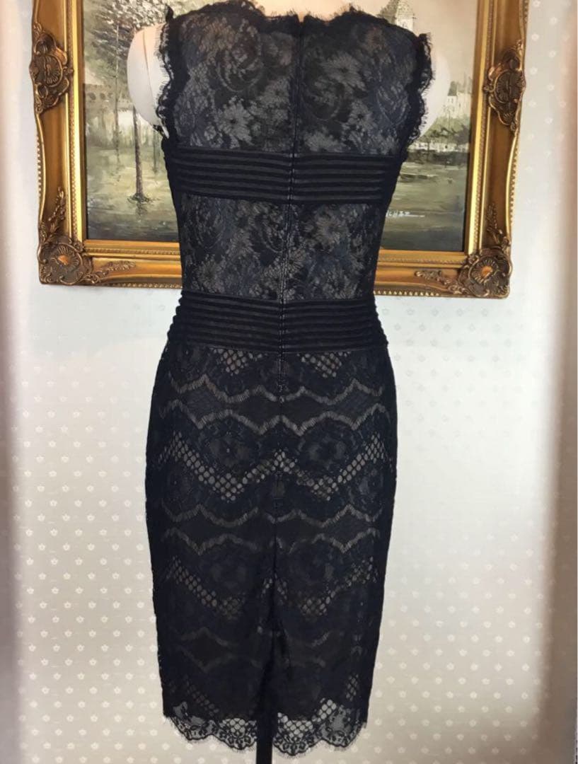 新品タグ付け☆ TADASHI SHOJI6 ブラック