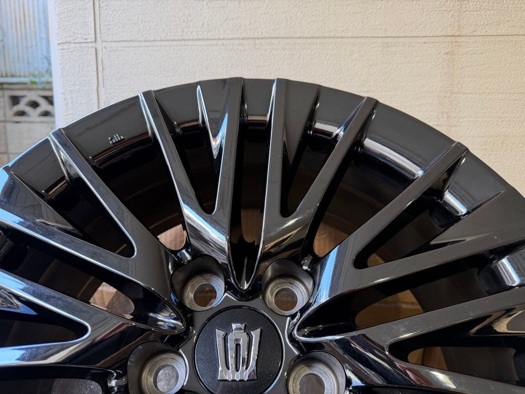 220系クラウン　ブラックスパッタリング　Sスポーツ　スタイル　純正ホイール