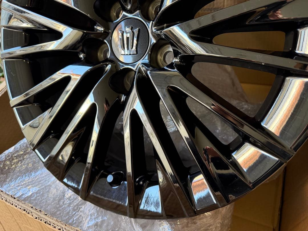 220系クラウン　ブラックスパッタリング　Sスポーツ　スタイル　純正ホイール