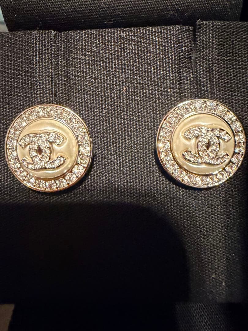 特別価格　CHANEL クリスタルパールロゴピアス　キラキラピアス
