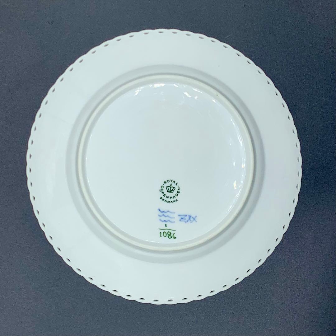 <専用です>ロイヤルコペンハーゲン・Φ19ブルーフルーテッドフルレース1086