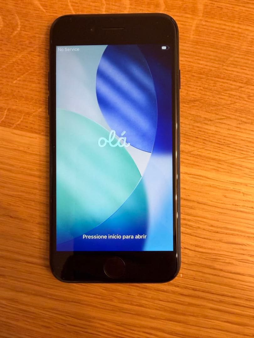 Apple iPhone SE 第3世代 本体 海外仕様