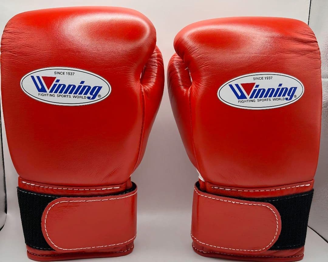 Winning グローブ 8オンス レッド