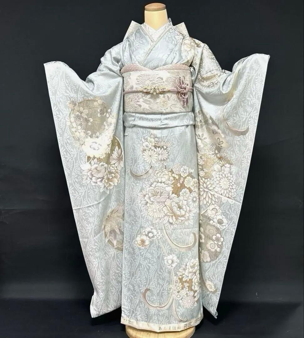 水色の牡丹や菊の上品な振袖フルセット(大きくお仕立て出来ます)