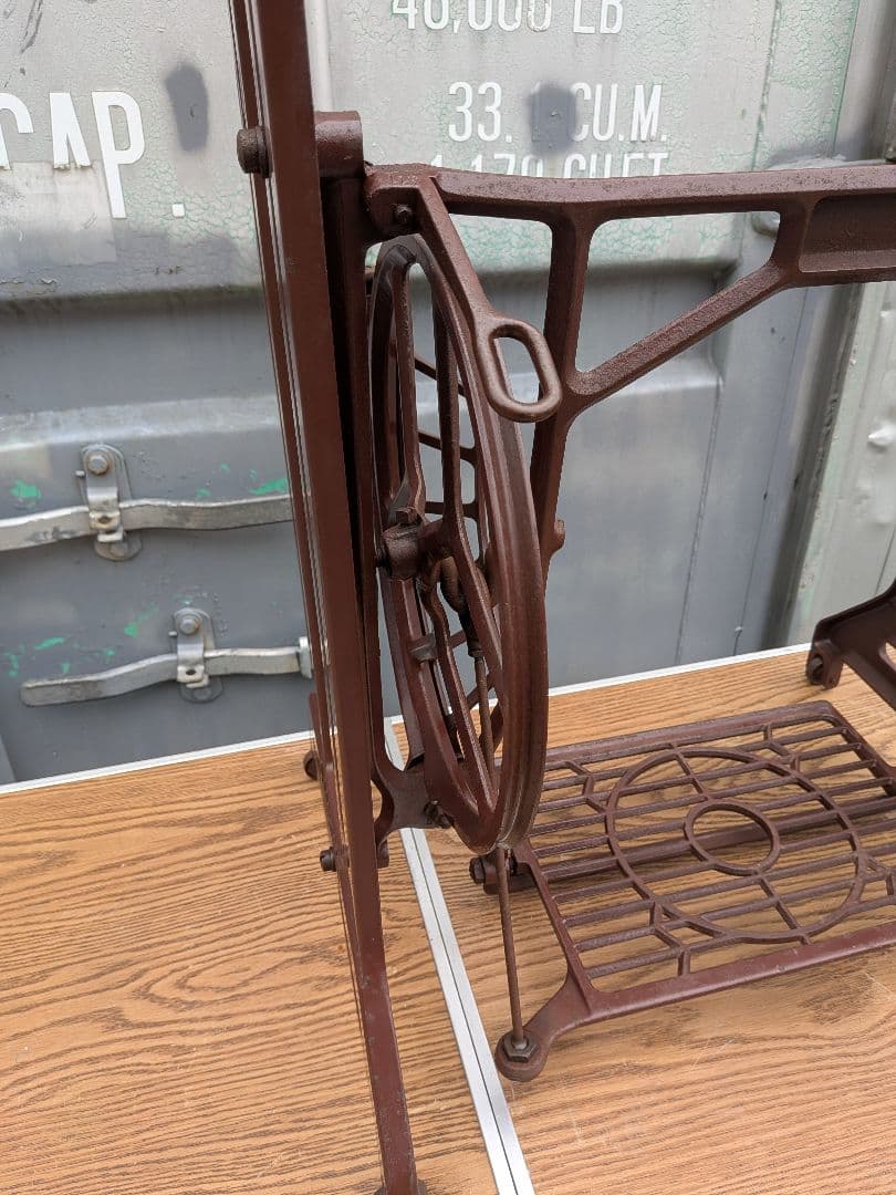 JANOME ジャノメ 足踏みミシン脚　アンティーク♦脚車台付き♦