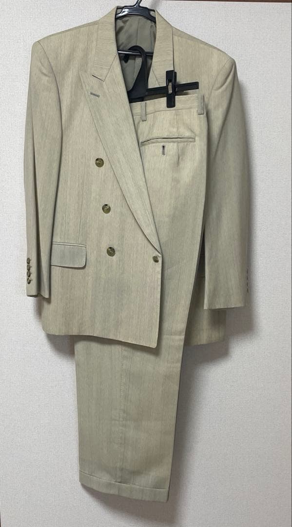 Givenchy ベージュ ダブルブレスト スーツセット