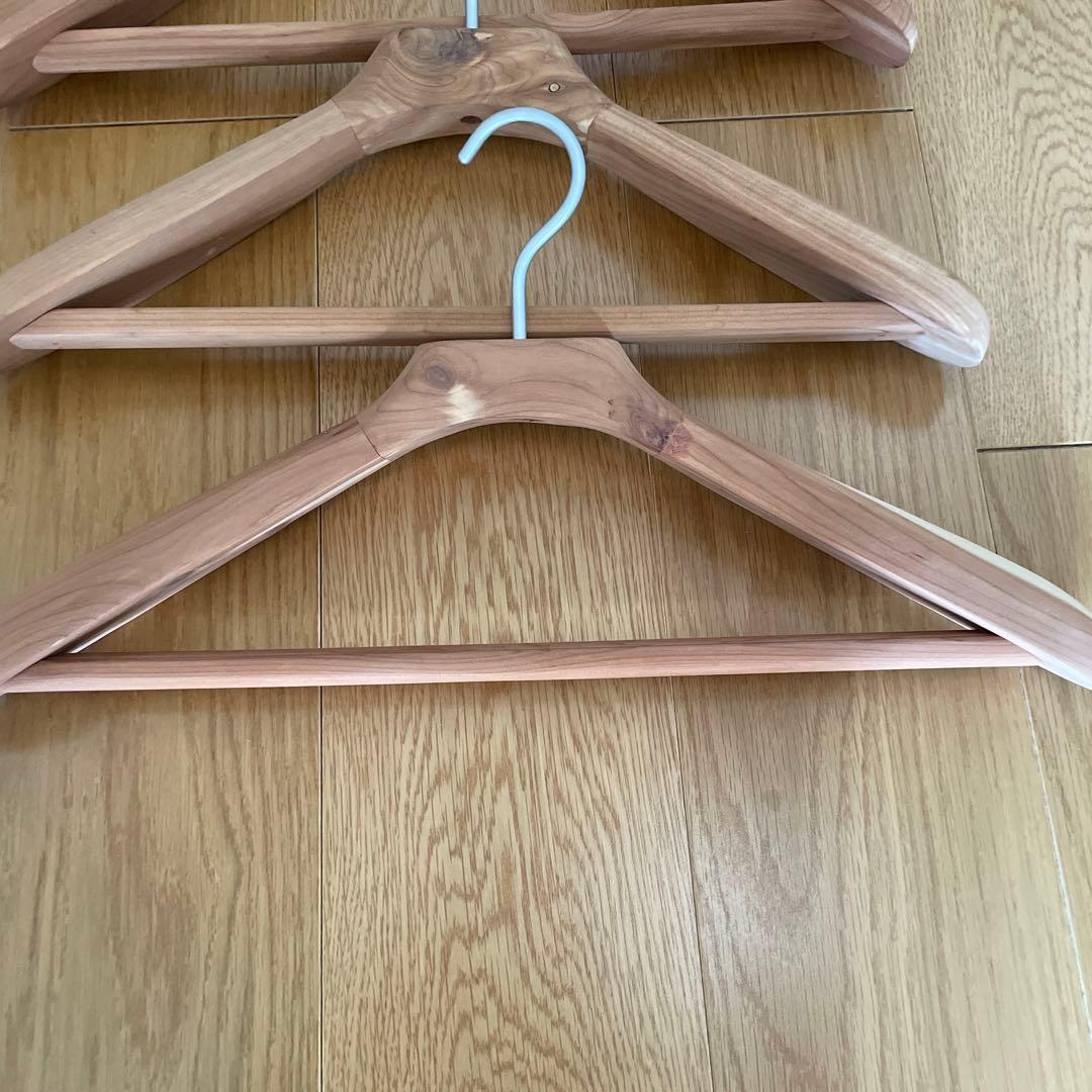 無印良品 レッドシダー ハンガー 10本セット 木製 コート ジャケット 2