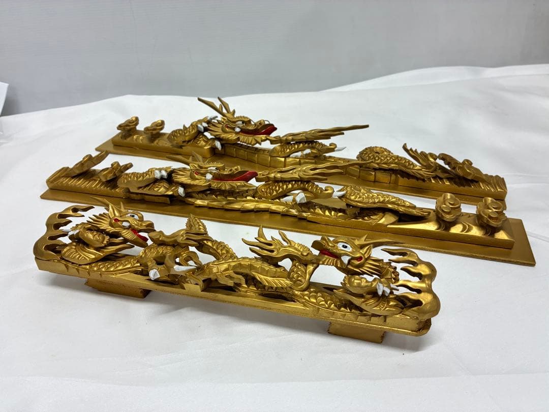 ✡*️様 木製龍彫 3点まとめて 目描き 金粉仕上げ/竜彫刻 /ドラゴン 欄間