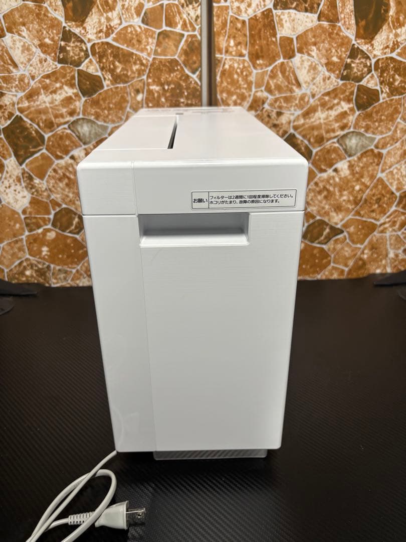 パナソニック 衣類乾燥除湿機 F-YZVXJ60 2022年製