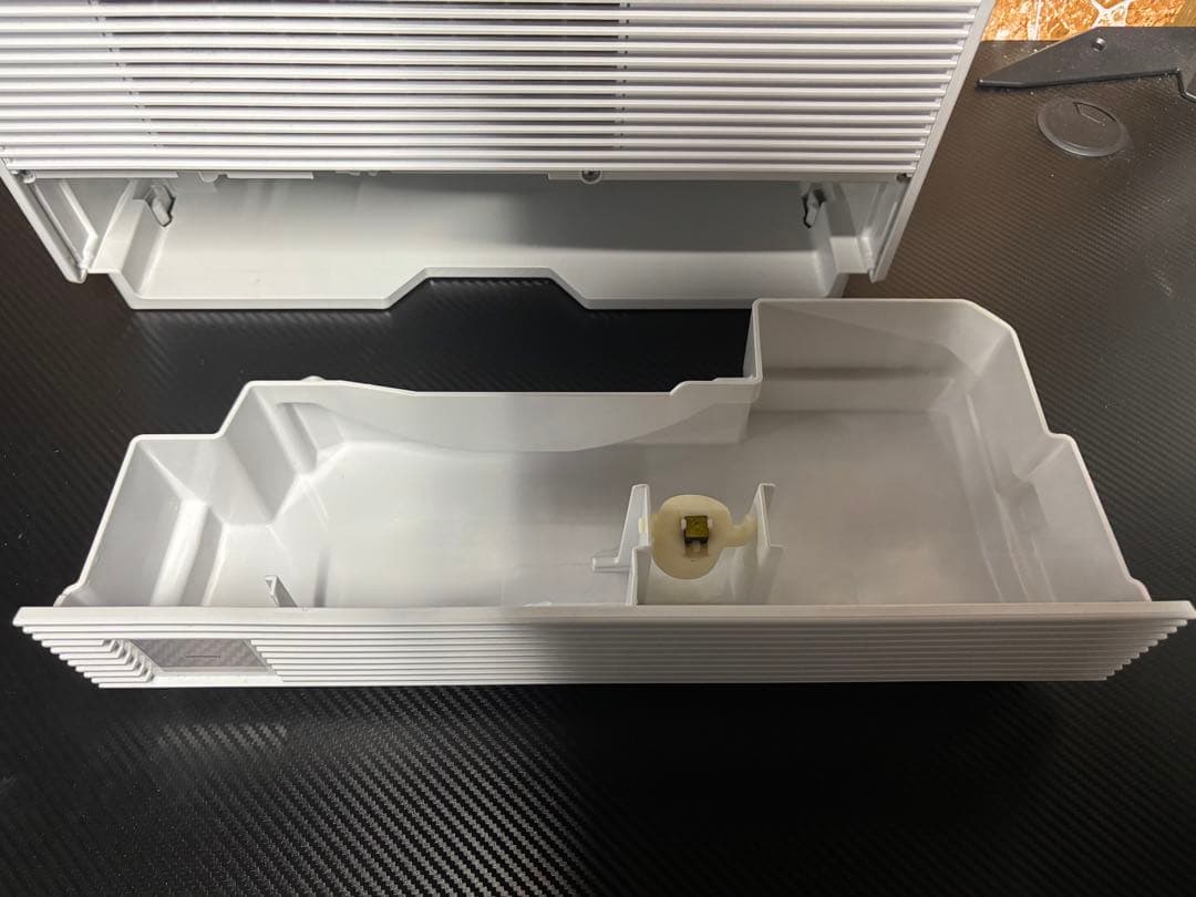 パナソニック 衣類乾燥除湿機 F-YZVXJ60 2022年製