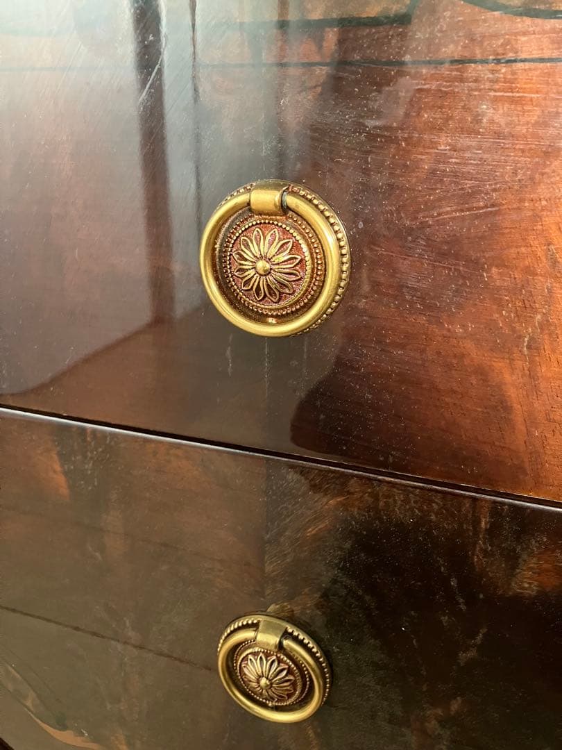 mirukii 希少　イタリア製 クラシカルな木製サイドテーブル