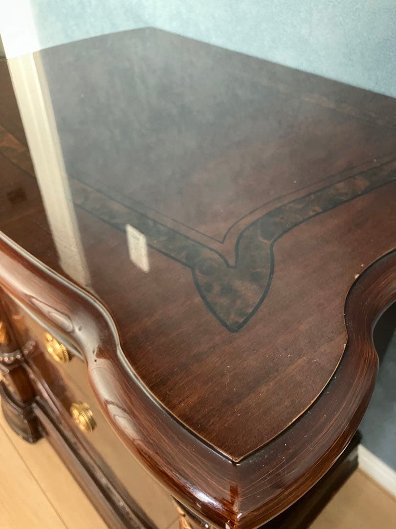 mirukii 希少　イタリア製 クラシカルな木製サイドテーブル