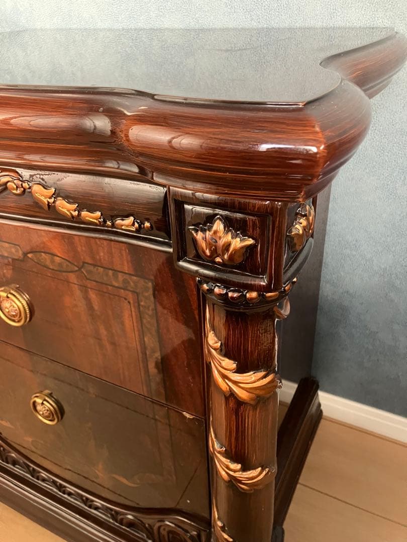 mirukii 希少　イタリア製 クラシカルな木製サイドテーブル