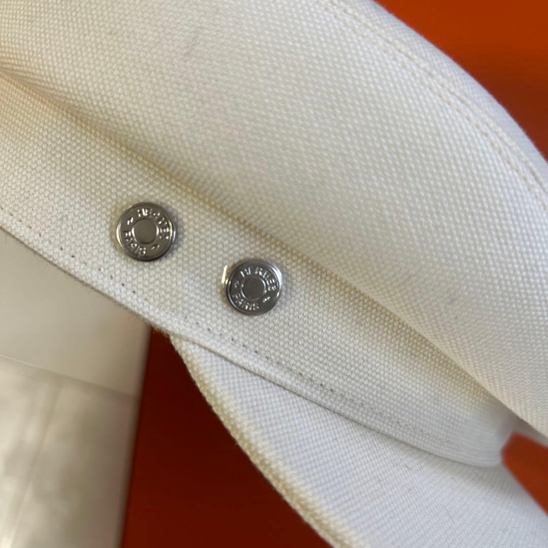 HERMES ホワイト キャスケット 58