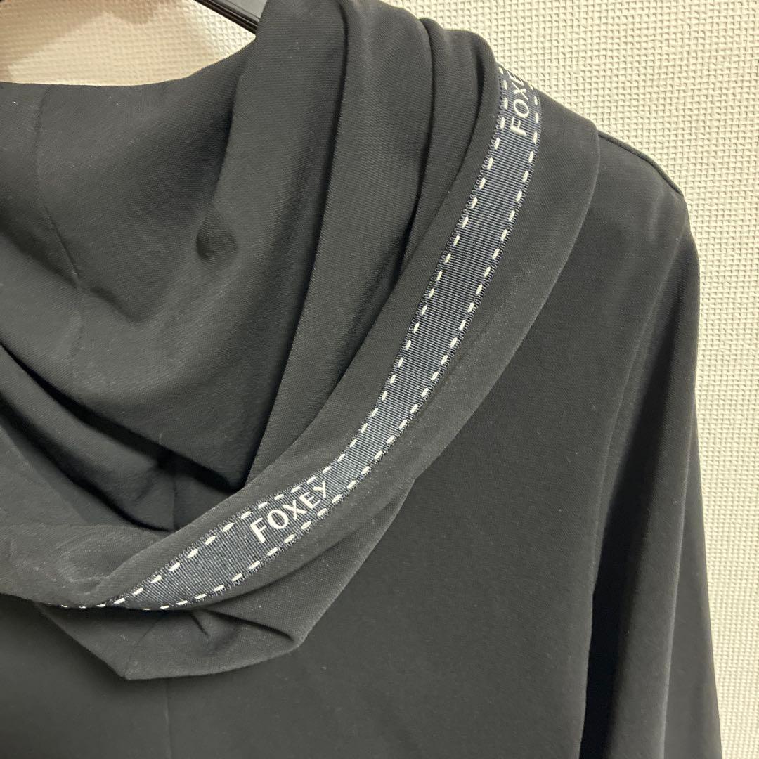 フォクシー　ロゴ入り　パーカー　サイズ38 ブラック