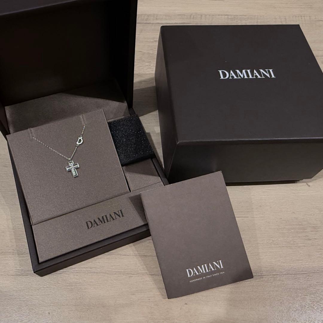 DAMIANIネックレス ベルエポックミニクロス ホワイトゴールドミニクロス