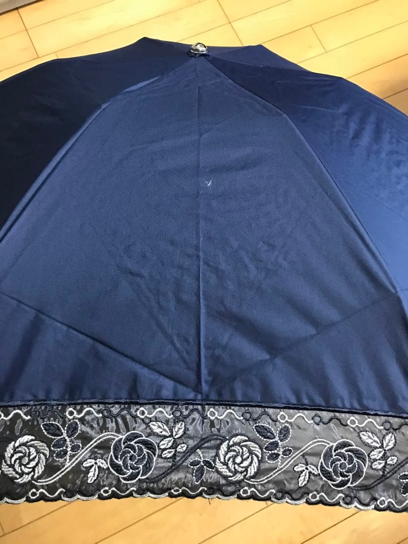 お値下げ❣️【新品】ランバンの折り畳み日傘UV晴雨兼用傘レース