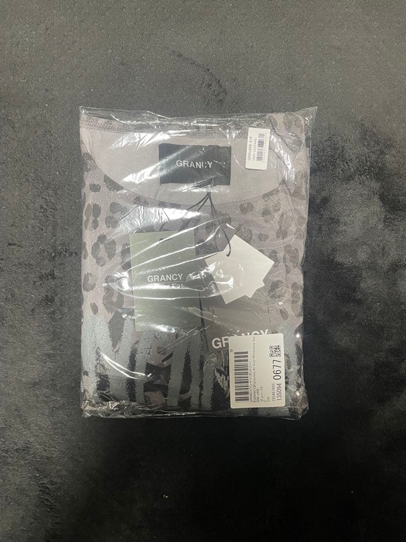 grancy ロンT レオパード 黒 ラインストーン