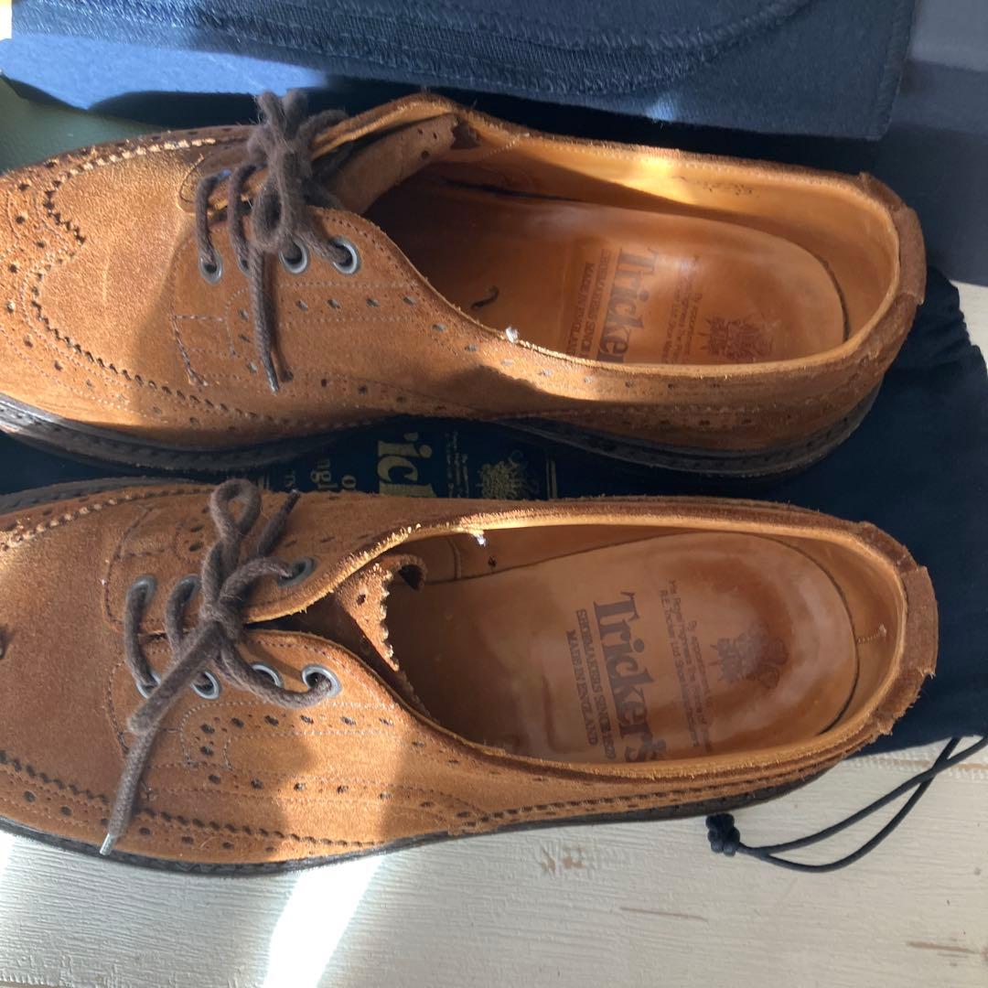 Tricker's ブラウンウィングチップシューズ