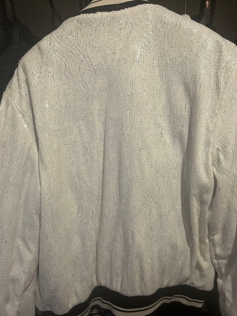 ドルガバ　スパンコール　スタジャン