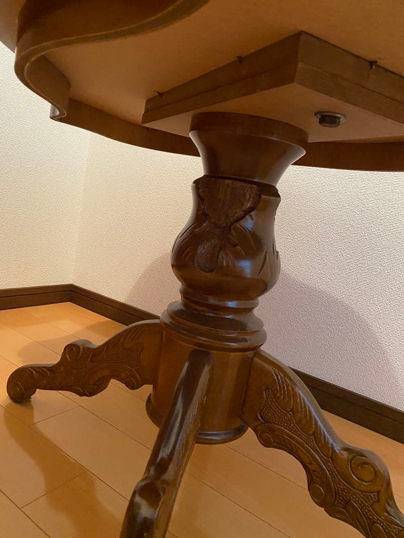 猫脚　象嵌イタリア製　木製テーブル　【注意】地域にては問い合わせ必須