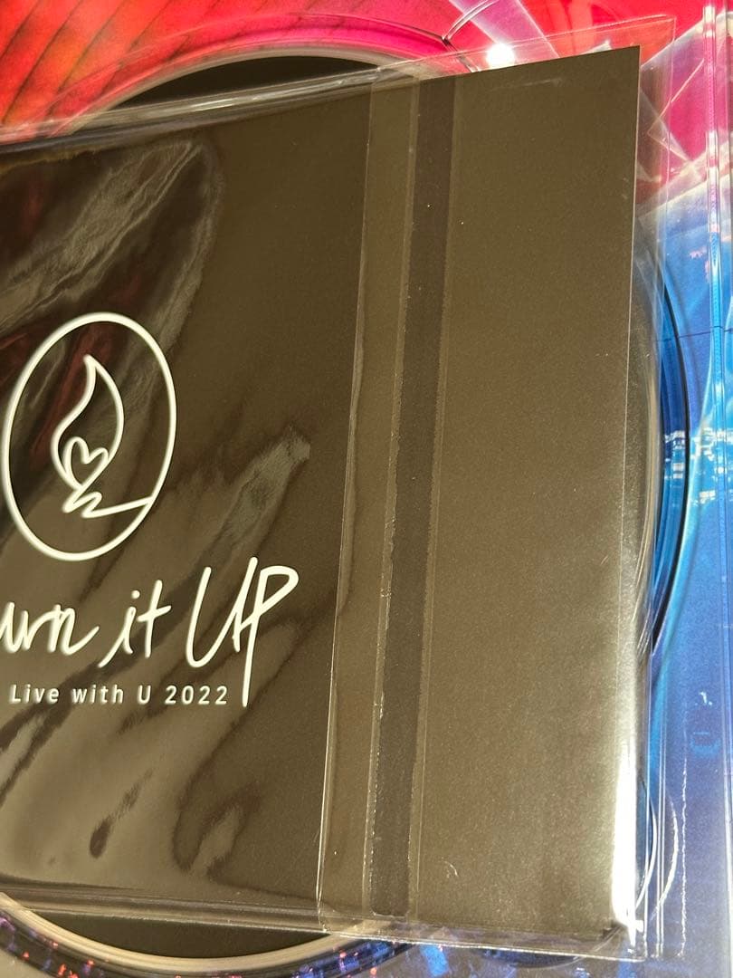 NiziU Live with U 2022 Burn it Up 新品　未使用