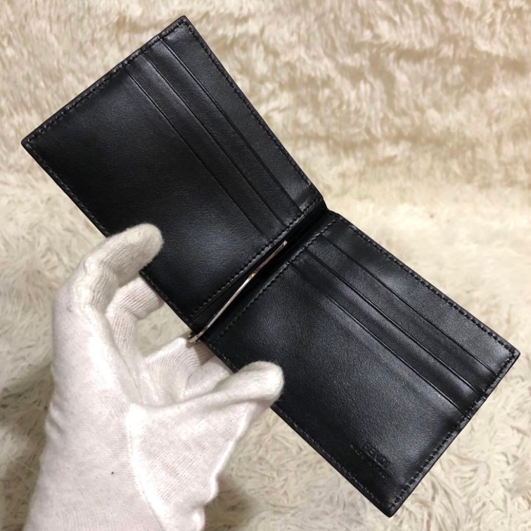 未使用✨フェンディFENDI ズッカ　レザー ロゴ マネークリップ