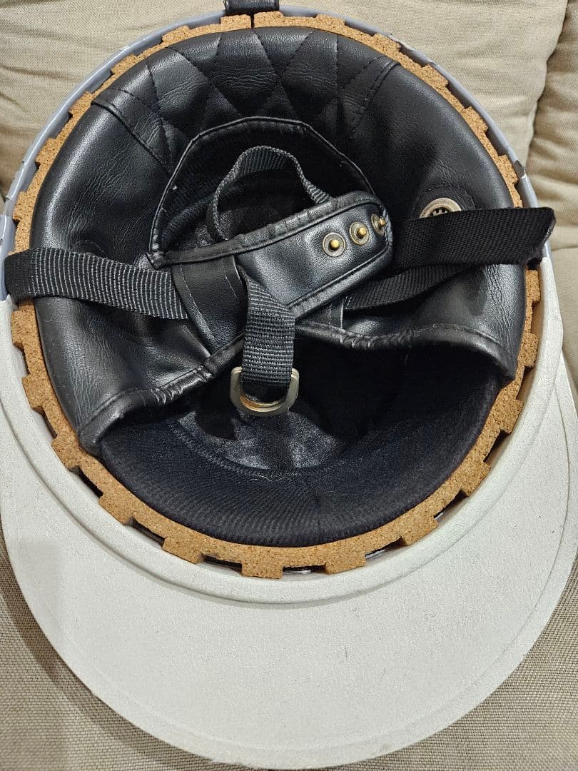 コルク半3つボタン