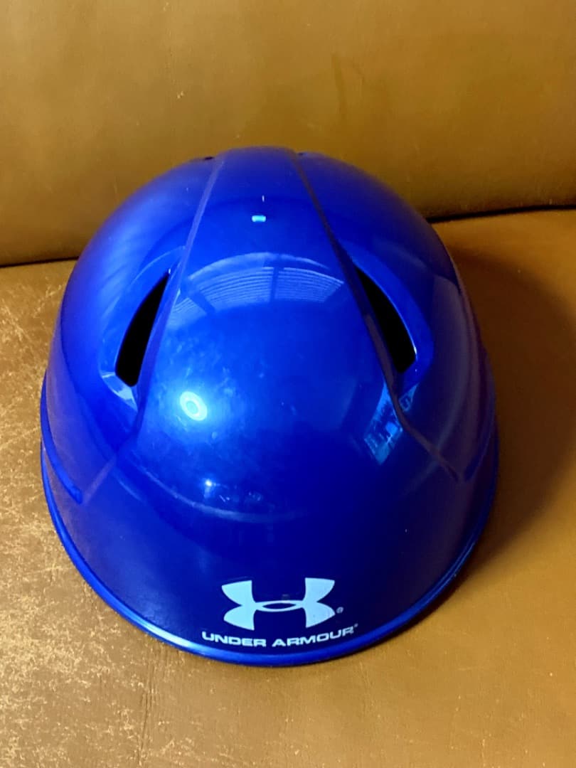 新品2025年アメリカ限定☆最高級アンダーアーマー☆キャッチャーヘルメット☆青☆