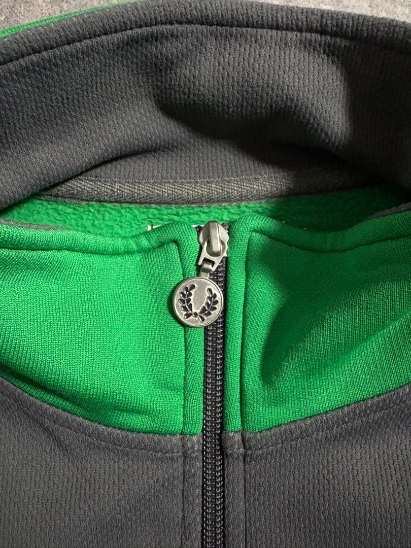 トップス 00s FRED PERRY wide border track jacket