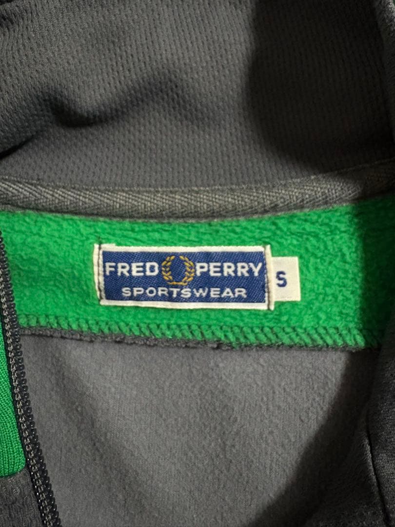 トップス 00s FRED PERRY wide border track jacket