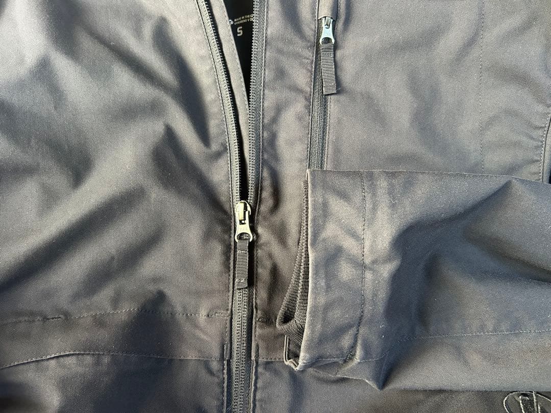 Tilak POUTNIK ブレイド ジャケット Sサイズ