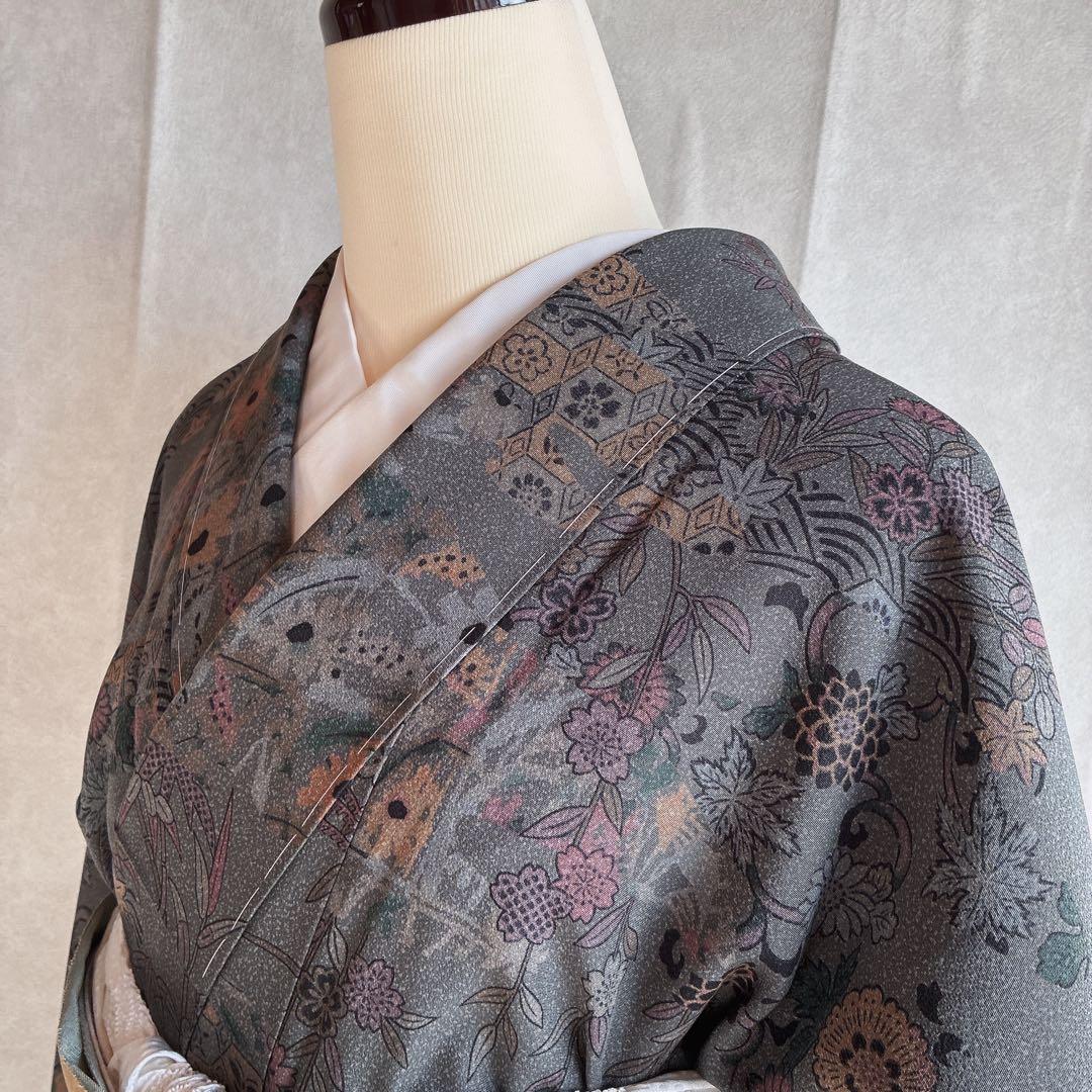 小紋　フルセット　着物　正絹　しつけ糸付き　草花　大人の洒落　普段着物　J7