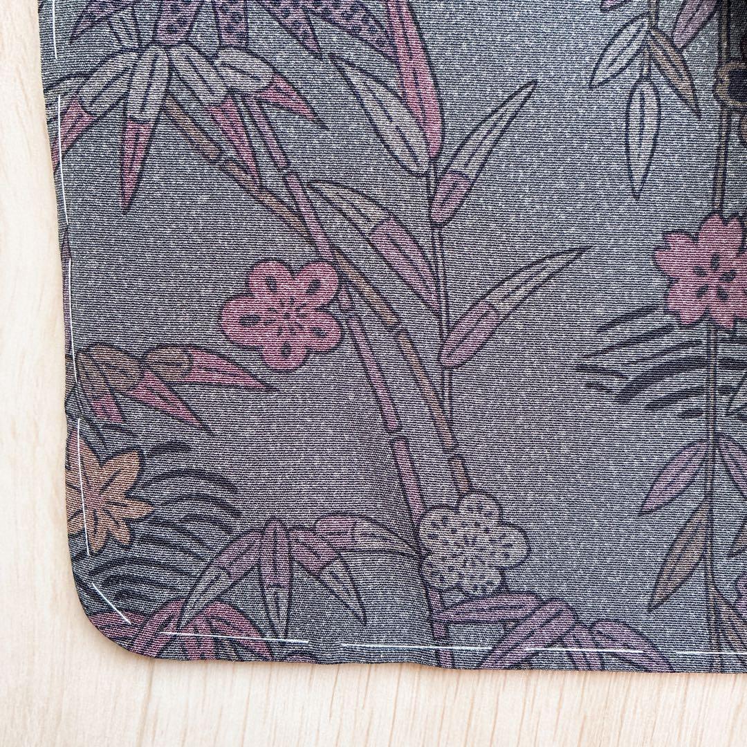 小紋　フルセット　着物　正絹　しつけ糸付き　草花　大人の洒落　普段着物　J7