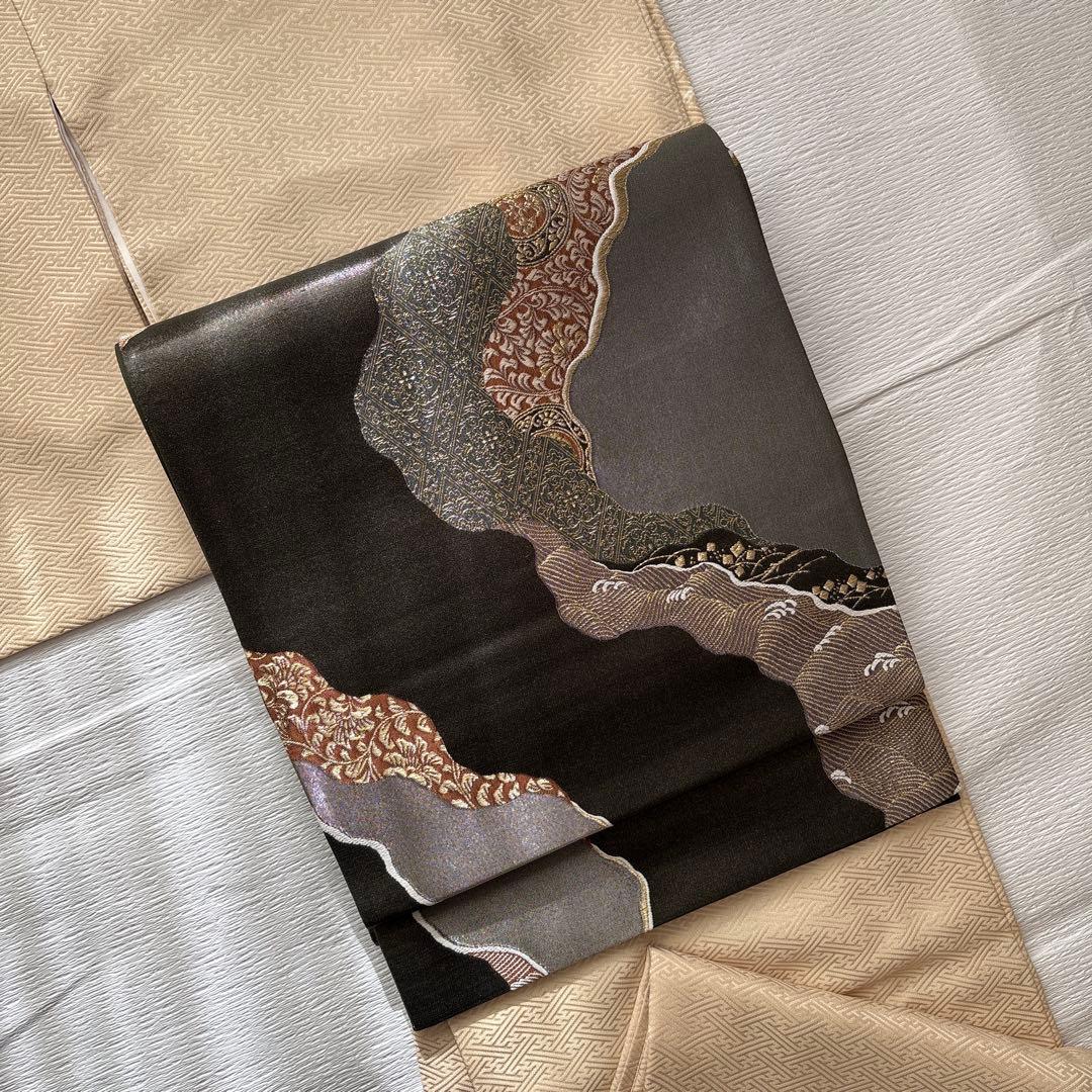 ⭐️美品⭐️袋帯　金糸　引泊　お茶会　観劇　卒業式　道長唐華文　正絹