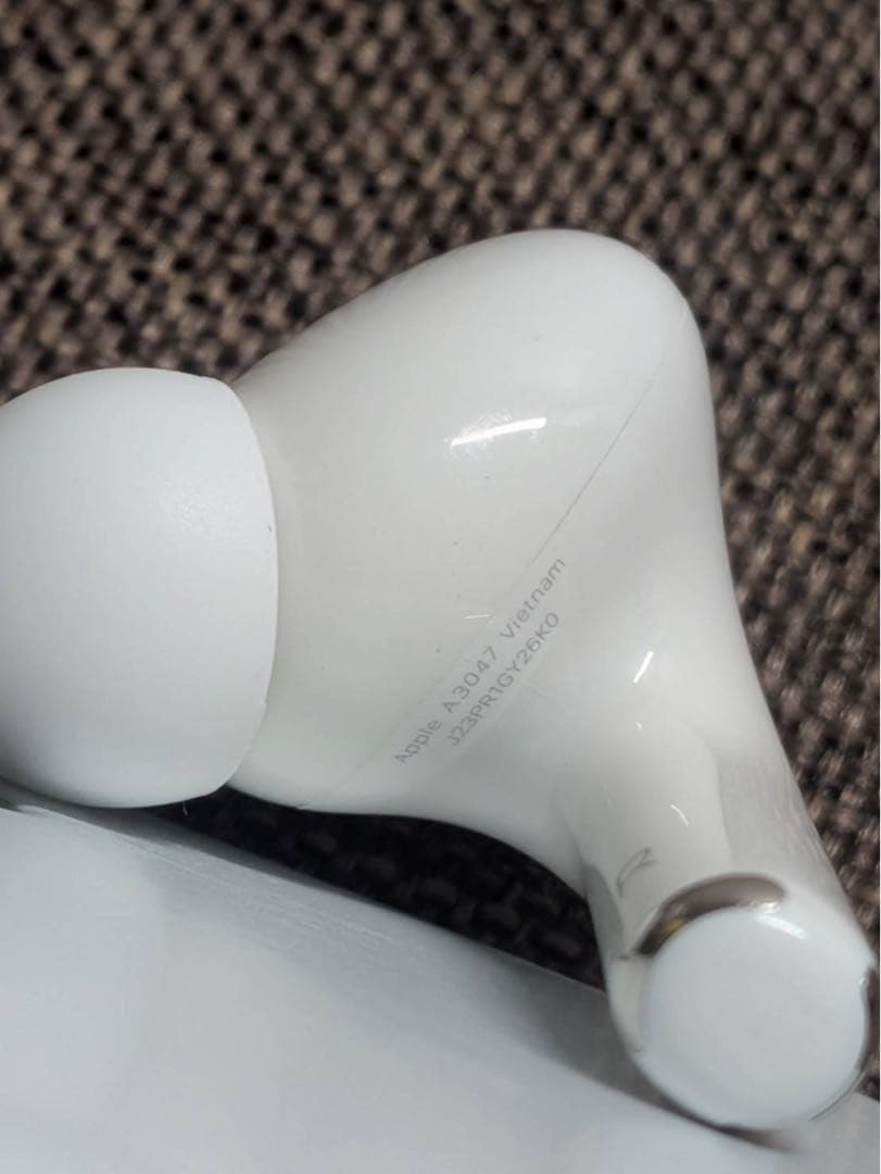 右耳 Apple AirPods Pro 第2世代 正規品 片耳1102