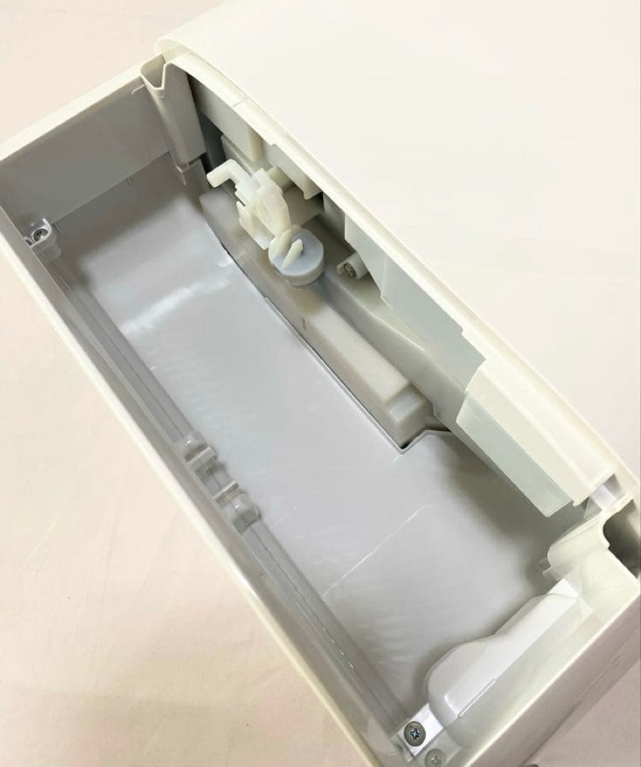 パナソニック 衣類乾燥除湿機 f-yzsx60 2019年製