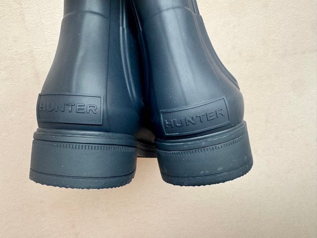 【未使用】HUNTER チェルシーラバーライドゴアブーツ ネイビー　26センチ
