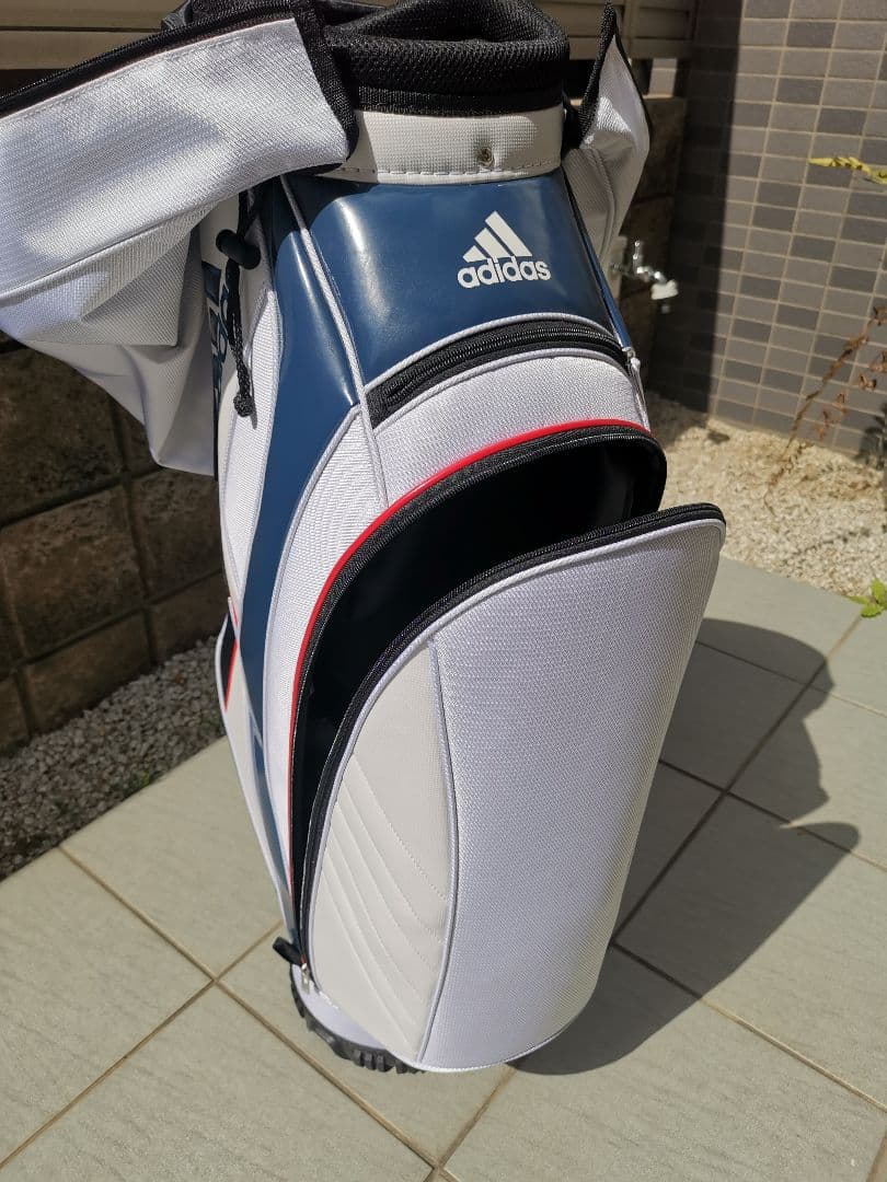 美品 adidas キャディバッグ ホワイト/ネイビー AWR92