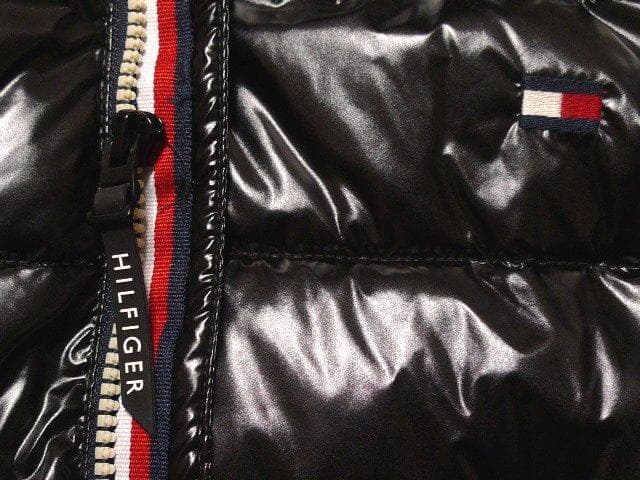 【大きい】XLXXL日本サイズ位トミーヒルフィガーUSA限定極暖ダウンジャケット
